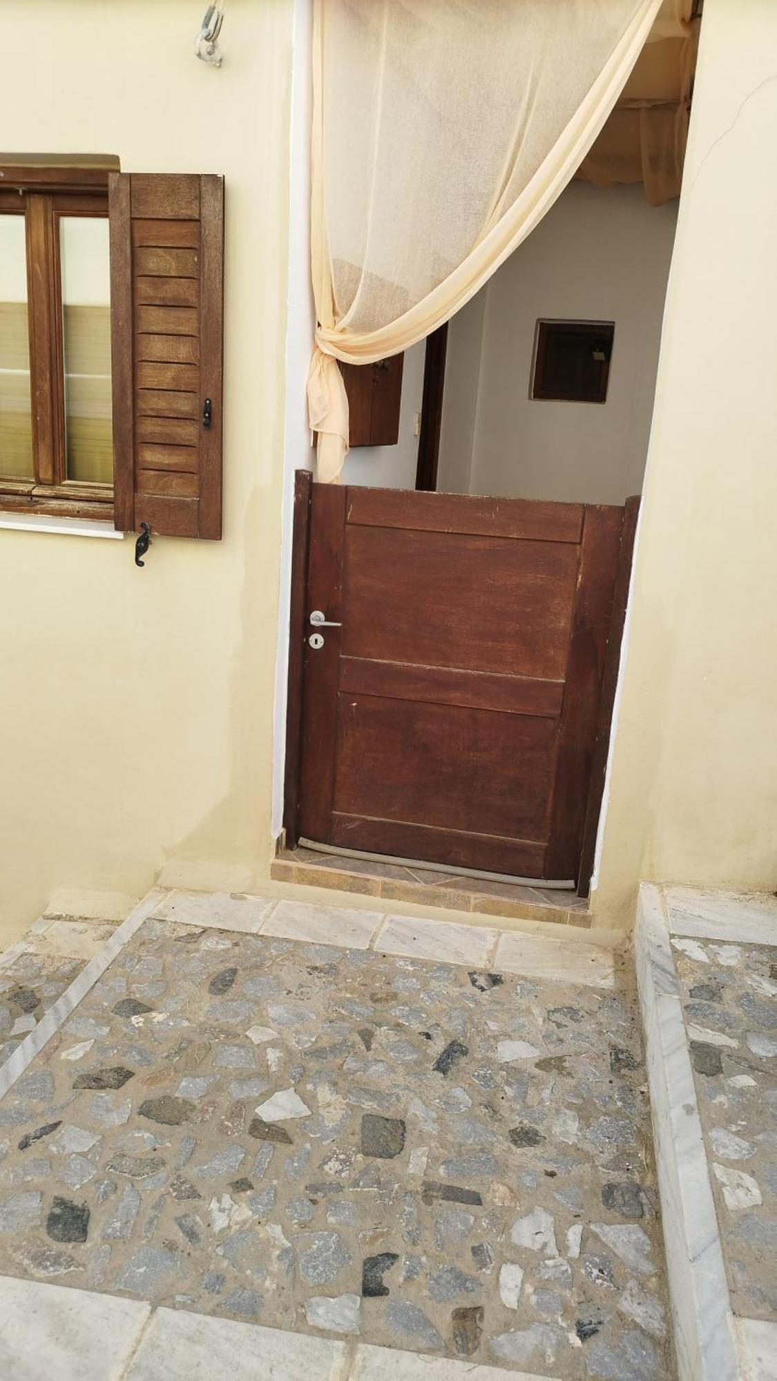 Ferienwohnung New Style In The Neighborhood Ermoupoli Exterior foto
