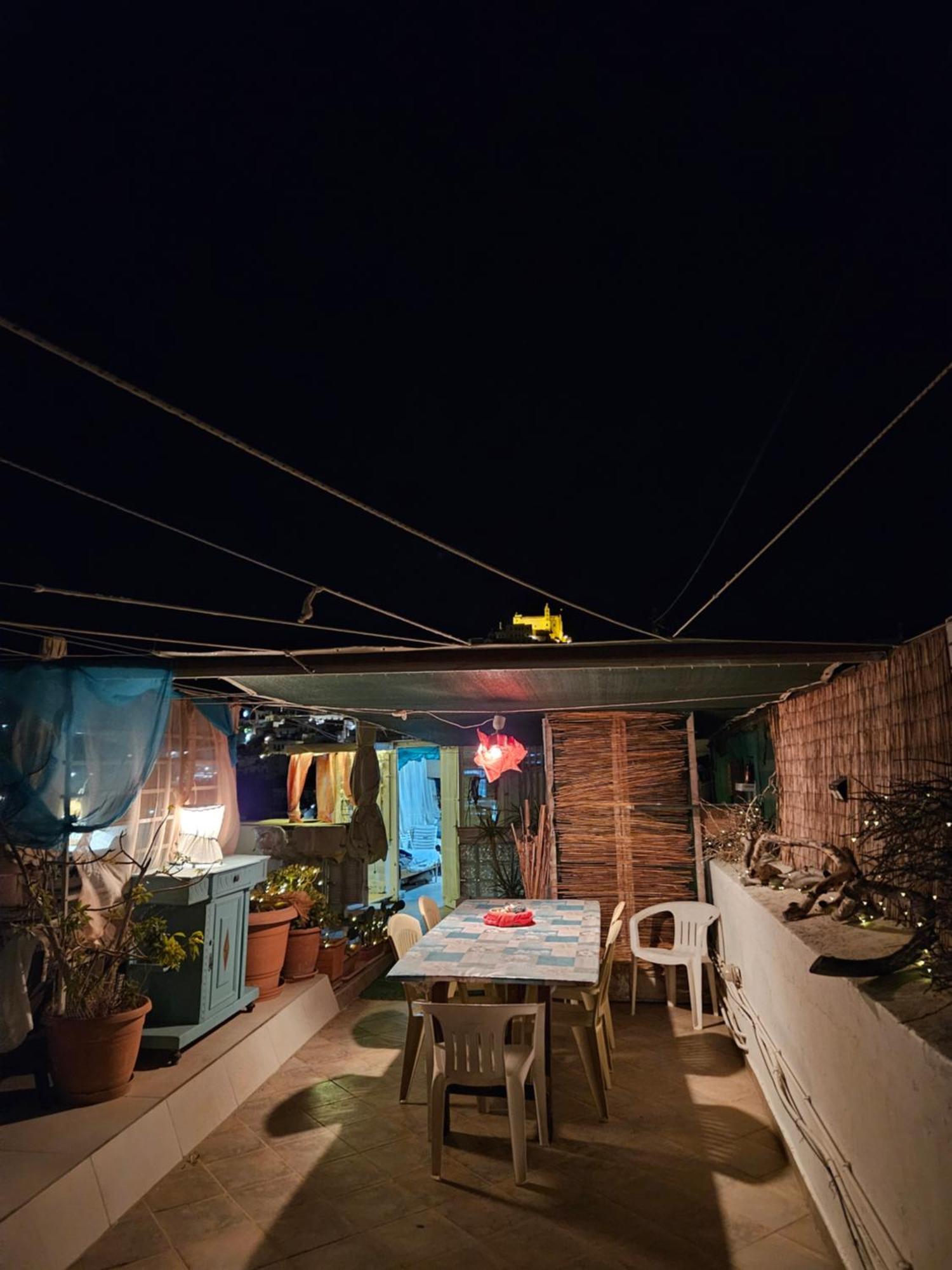 Ferienwohnung New Style In The Neighborhood Ermoupoli Exterior foto